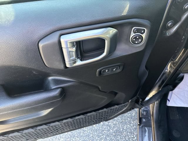 Used 2023 Jeep Wrangler Unlimited Sport AWD/4WD image 26