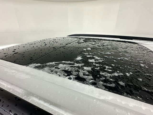 Certified 2021 Ford Explorer XLT w/ Equipment Group 202A image 28