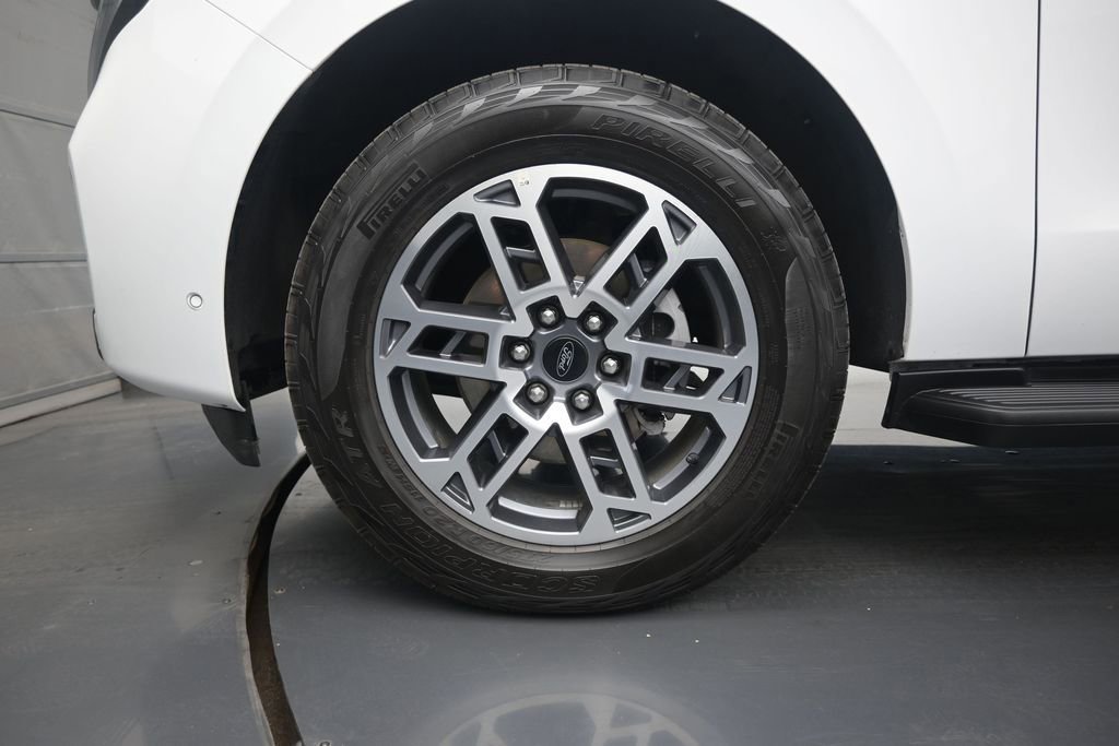 Certified 2025 Ford Expedition Max Active AWD/4WD image 28