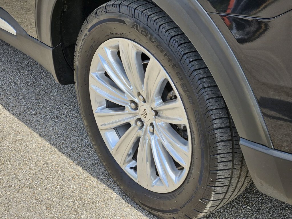 Certified 2022 Ford Explorer King Ranch w/ Premium Technology Package AWD/4WD image 8