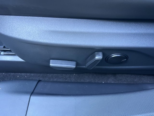 Certified 2025 Ford Mustang Mach-E Premium image 42