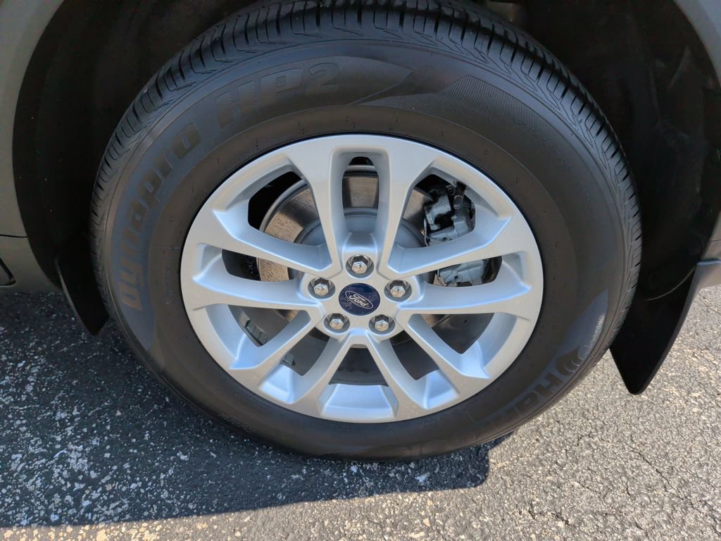Certified 2020 Ford Escape SE AWD/4WD image 32