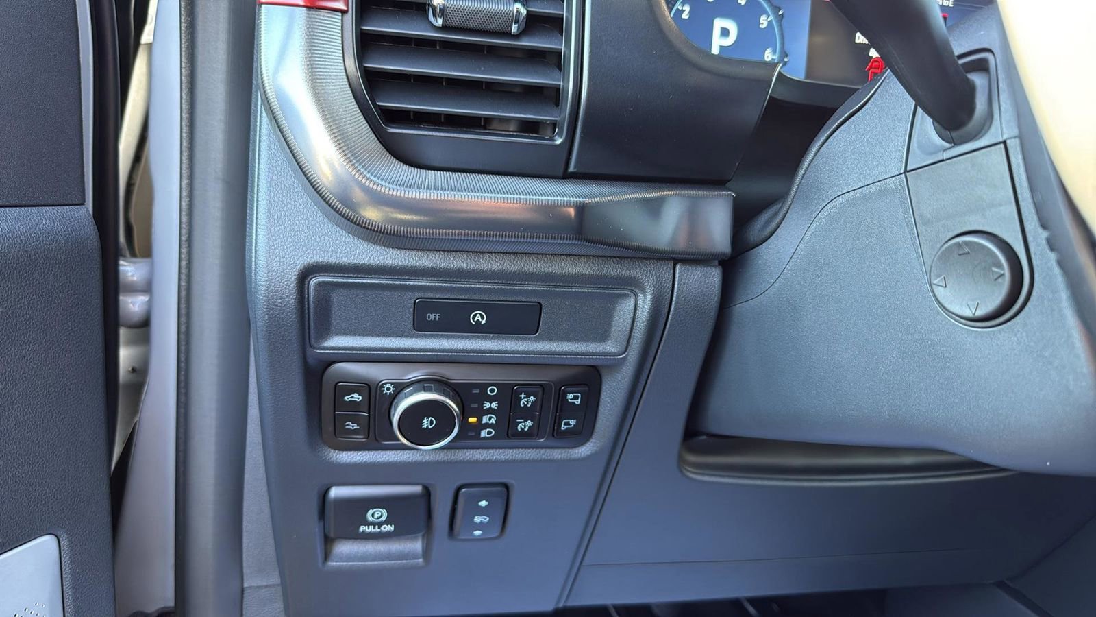 Certified 2025 Ford F150 Raptor image 18