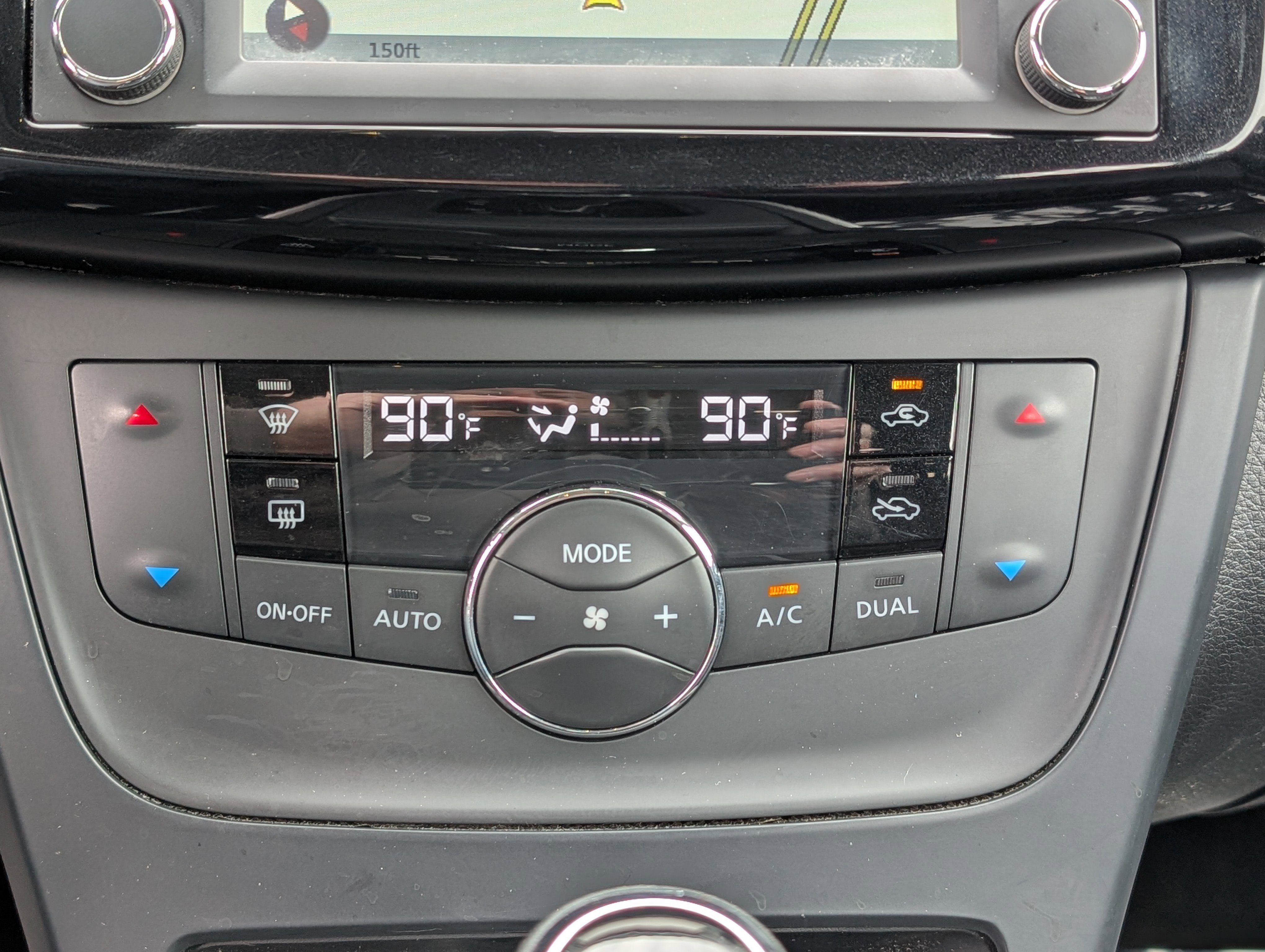 Used 2018 Nissan Sentra SV w/ Premium Package (P01) image 21