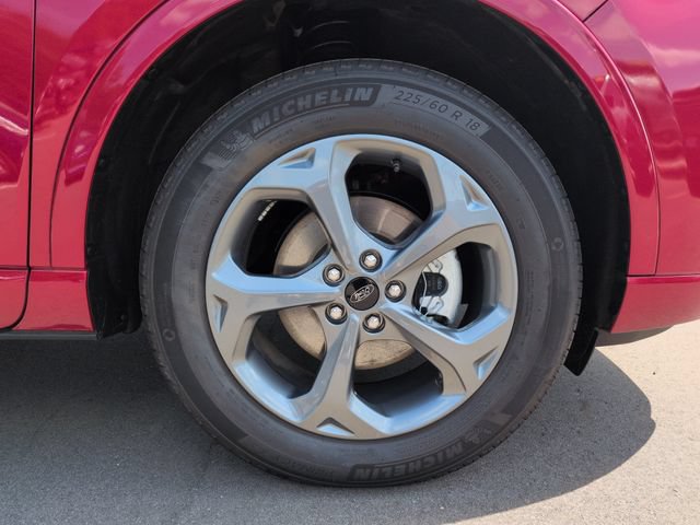 Certified 2024 Ford Escape ST-Line w/ Tech Pack #1 AWD/4WD image 13