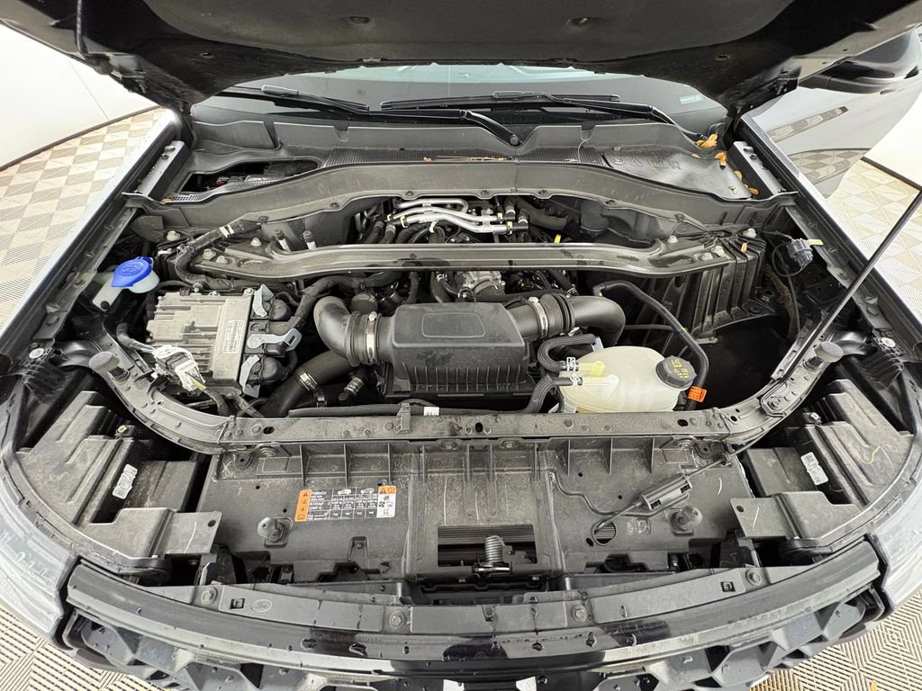 Certified 2025 Ford Explorer ST image 32