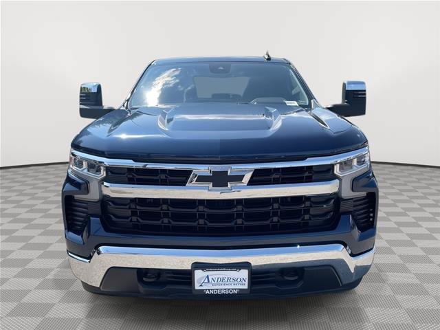 Used 2022 Chevrolet Silverado 1500 LT AWD/4WD image 4