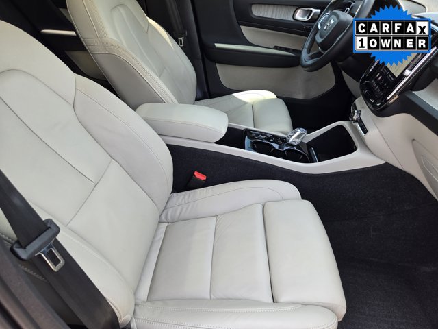 Used 2024 Volvo XC40 B5 Ultimate w/ Protection Package Premier AWD/4WD image 12