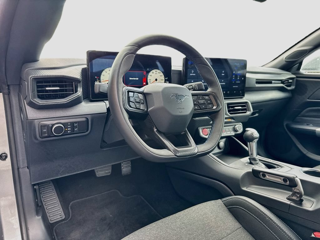 Certified 2025 Ford Mustang GT w/ GT Performance Package RWD image 9