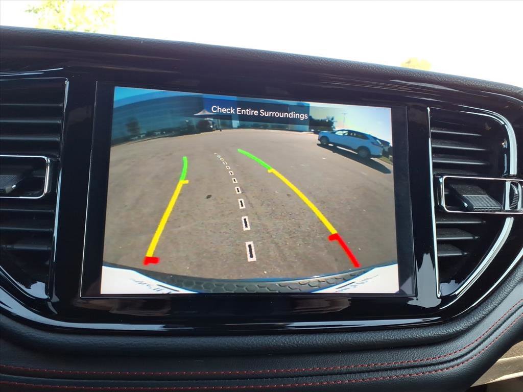 Used 2024 Dodge Durango GT image 23