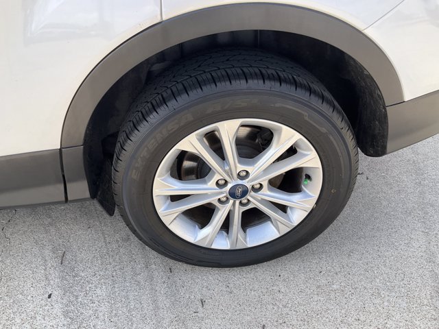 Certified 2019 Ford Escape SEL FWD image 13