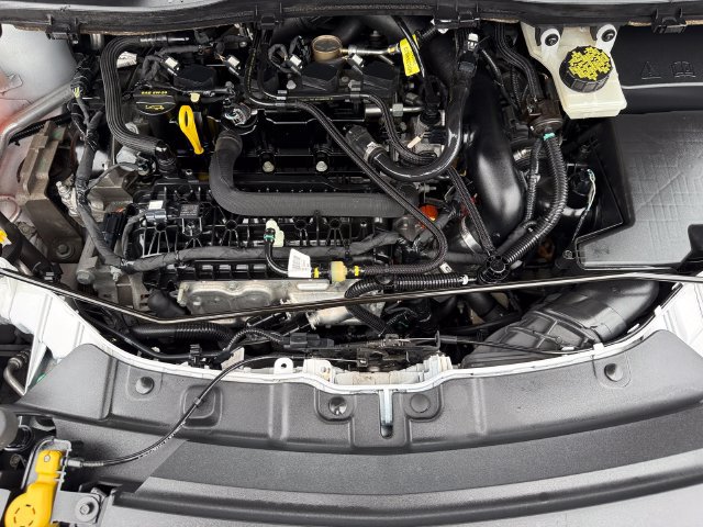 Certified 2019 Ford Escape SE FWD image 36