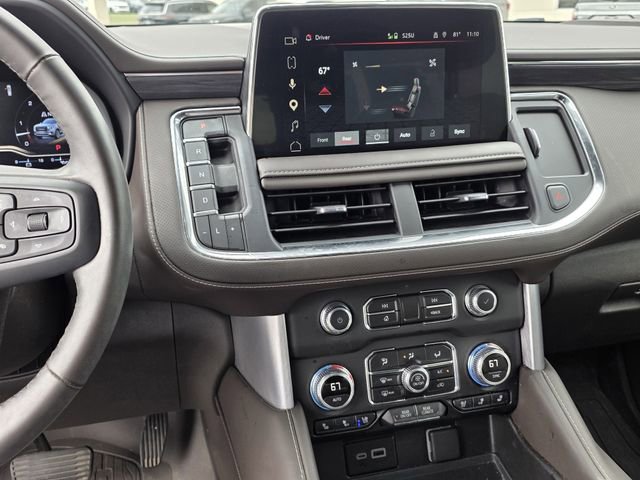Used 2023 GMC Yukon XL SLT w/ SLT Premium Package RWD image 10