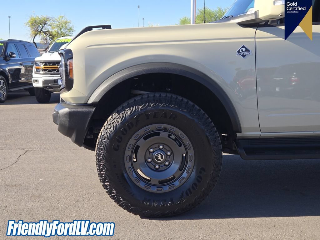 Certified 2025 Ford Bronco Outer Banks w/ Sasquatch Package AWD/4WD image 9