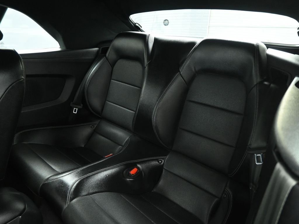 Certified 2022 Ford Mustang Premium image 18