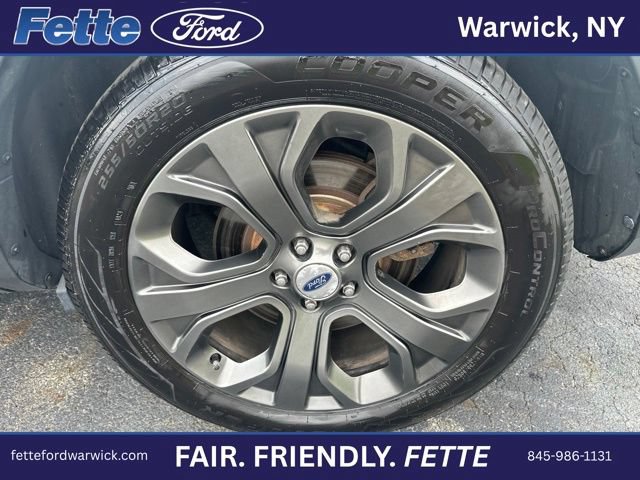 Certified 2018 Ford Explorer Sport w/ Equipment Group 401A AWD/4WD image 11