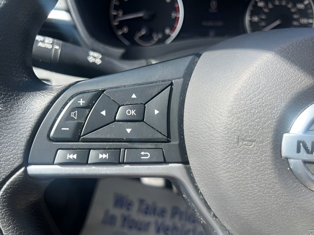Used 2022 Nissan Altima 2.5 SV FWD image 15