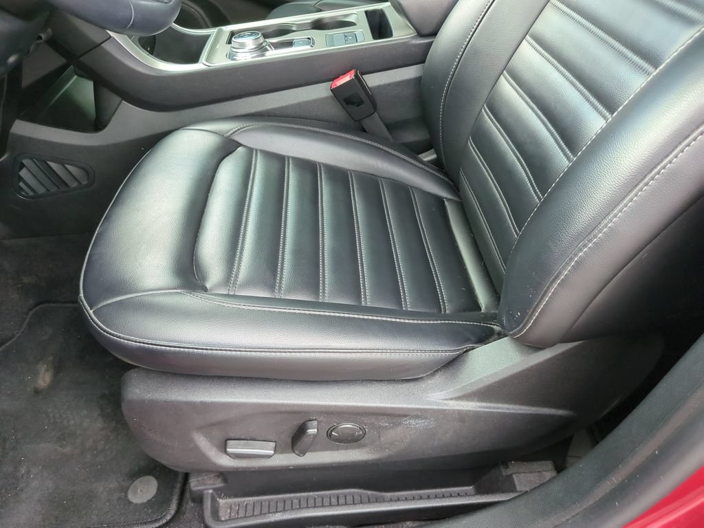 Certified 2024 Ford Edge SEL w/ Convenience Package AWD/4WD image 24