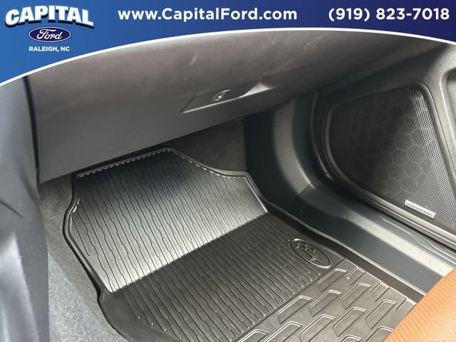 Used 2021 Subaru Outback Touring XT AWD/4WD image 28