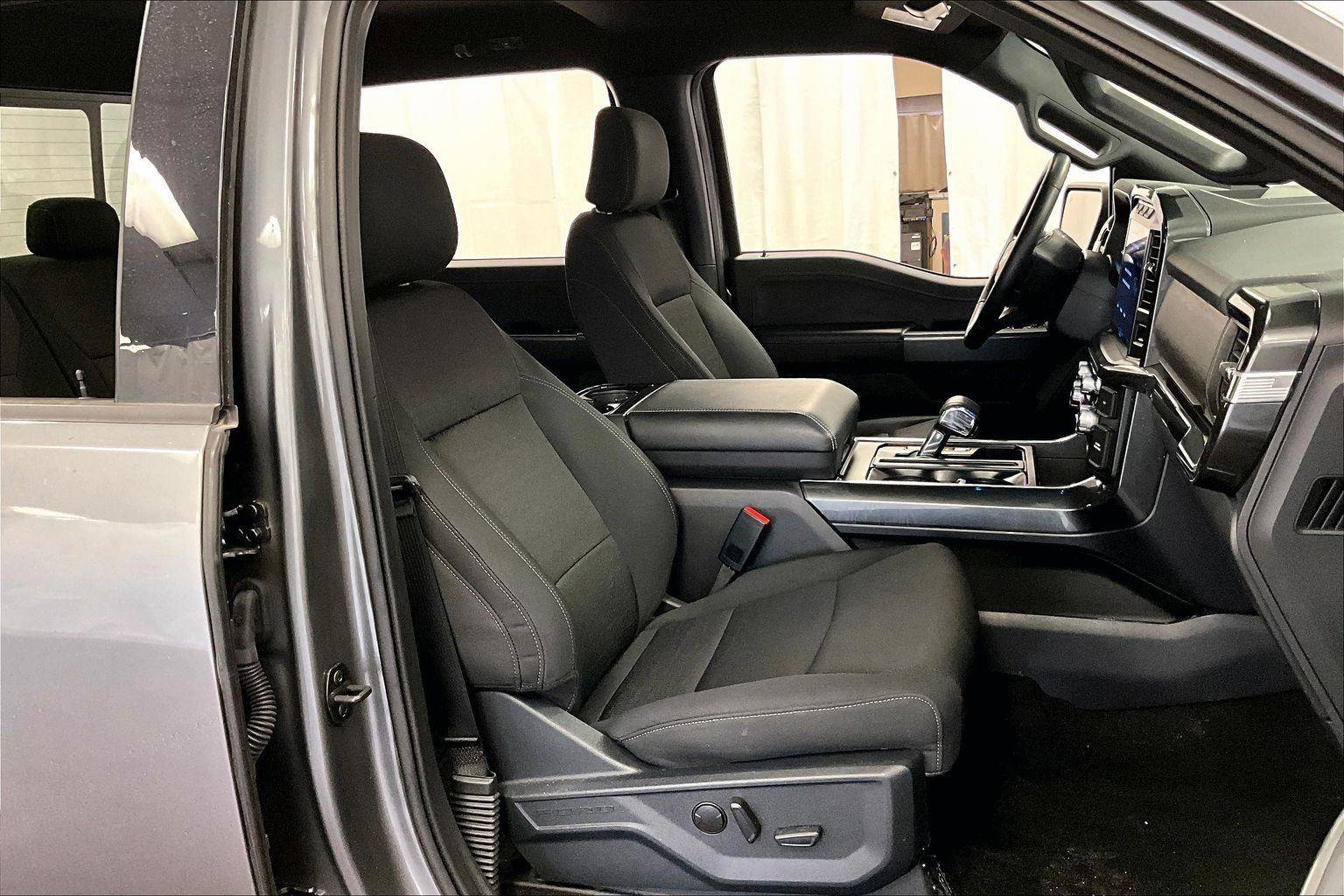 Certified 2022 Ford F150 XLT w/ Equipment Group 302A High image 7