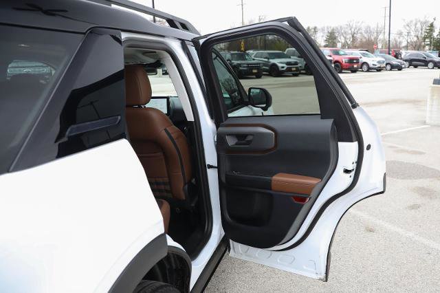 Certified 2025 Ford Bronco Sport Outer Banks w/ Outer Banks Tech Package+ AWD/4WD image 30