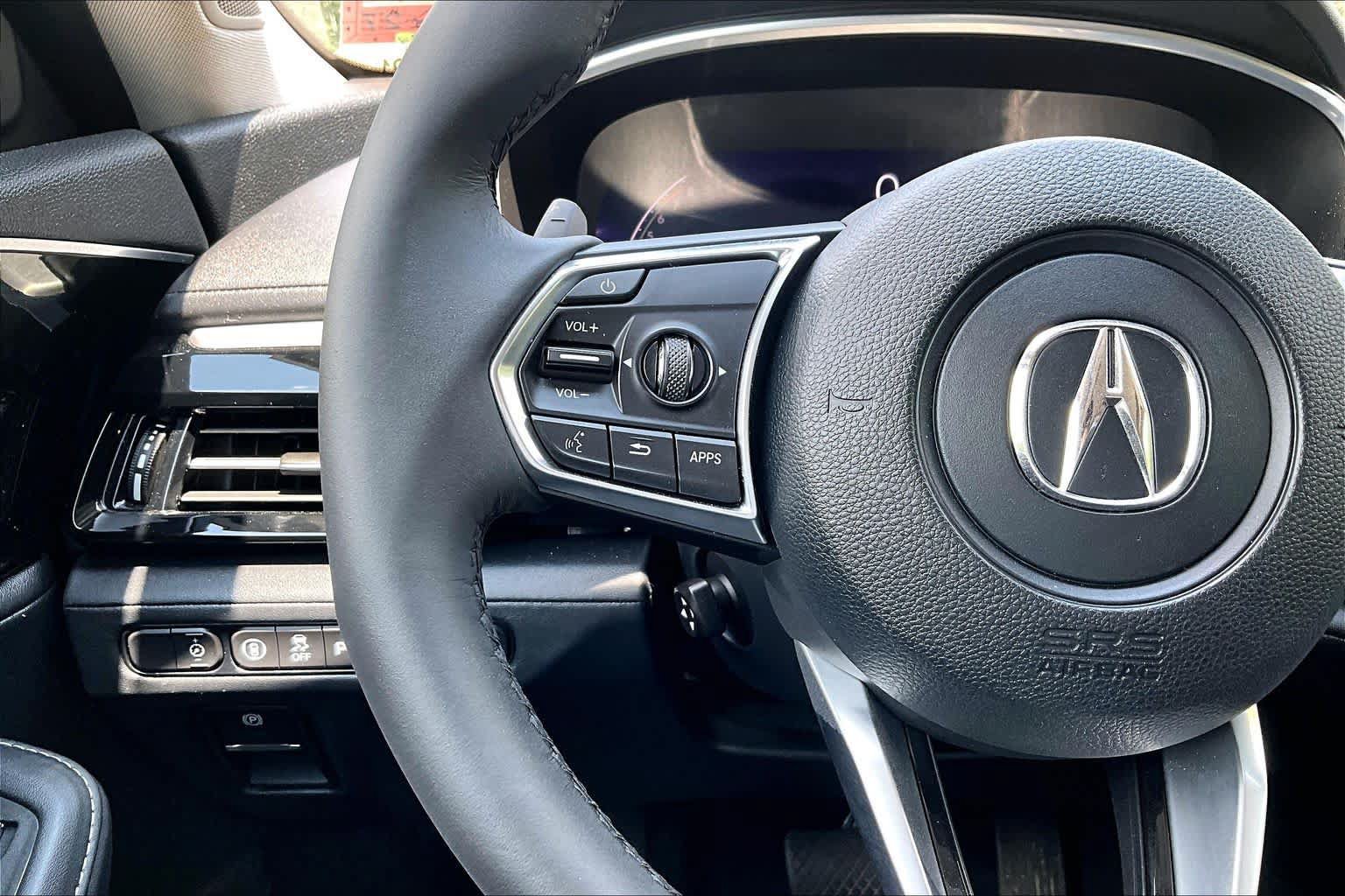 Used 2023 Acura MDX SH-AWD w/ Technology Package image 47