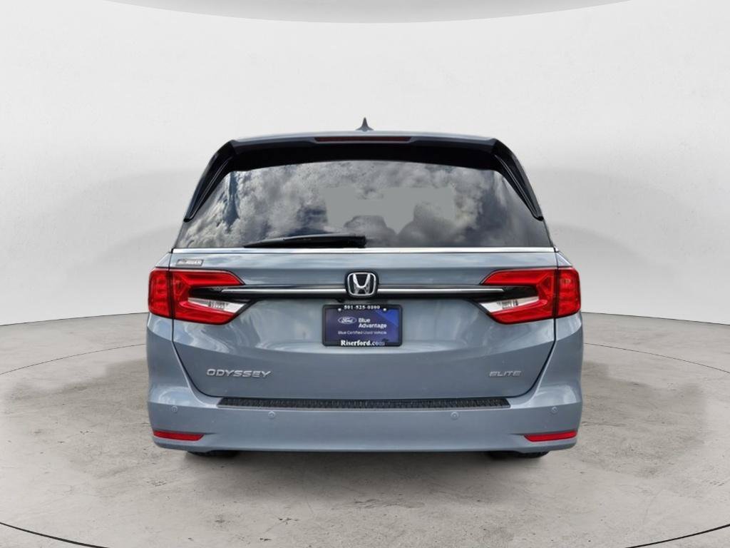 Used 2023 Honda Odyssey Elite image 4