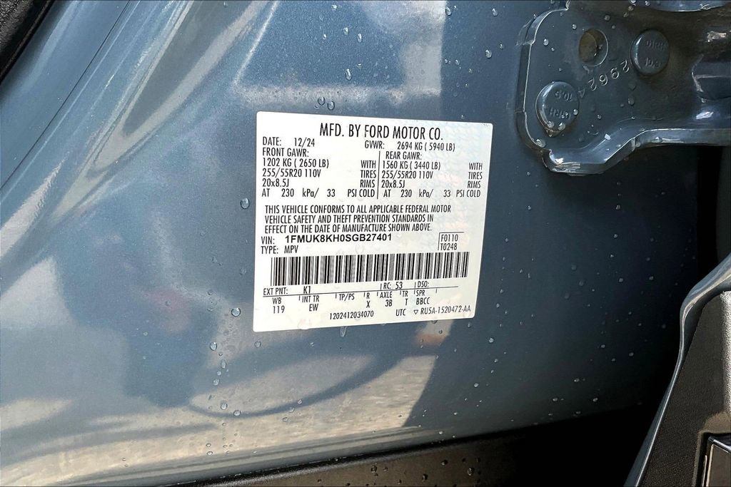 Certified 2025 Ford Explorer ST-Line image 18