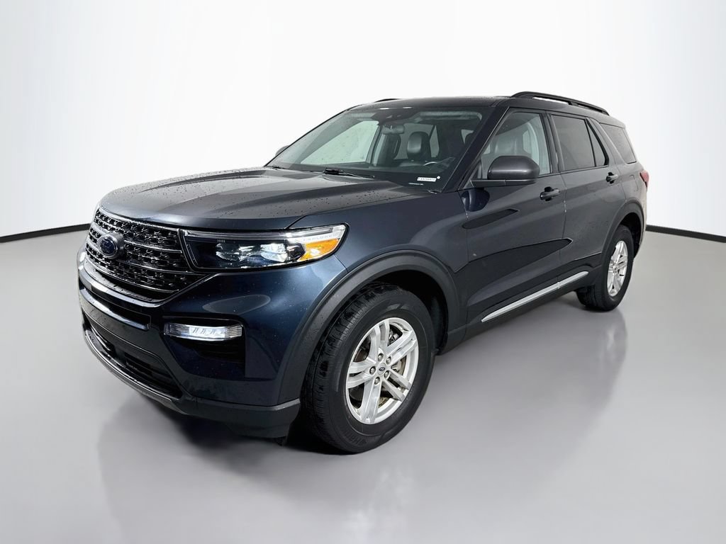 Certified 2023 Ford Explorer XLT w/ Equipment Group 202A AWD/4WD image 8
