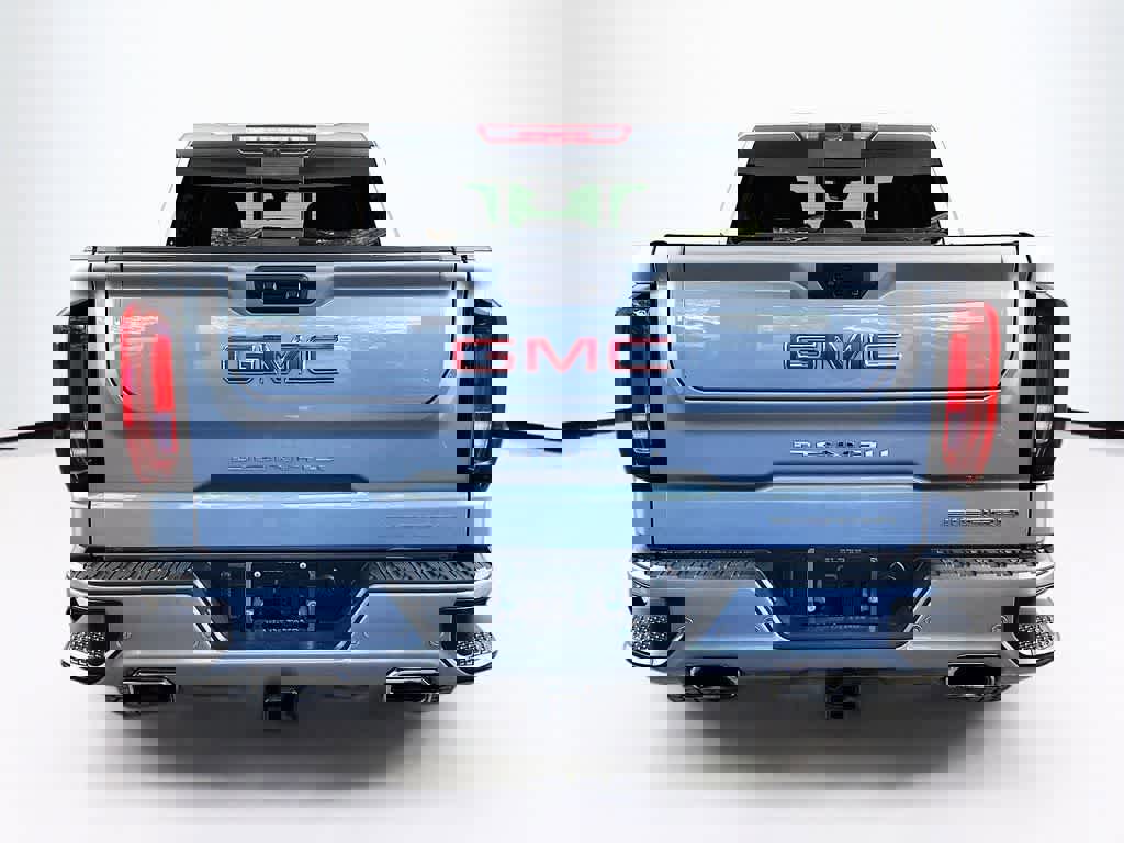 Used 2023 GMC Sierra 1500 Denali w/ Technology Package image 4