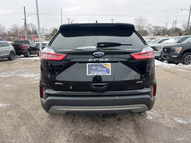 Certified 2022 Ford Edge SEL w/ Convenience Package image 5