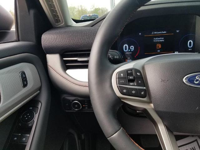 Certified 2025 Ford Explorer Active w/ Active Comfort Package AWD/4WD image 26