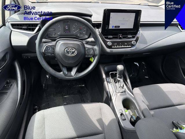 Used 2025 Toyota Corolla LE FWD image 9
