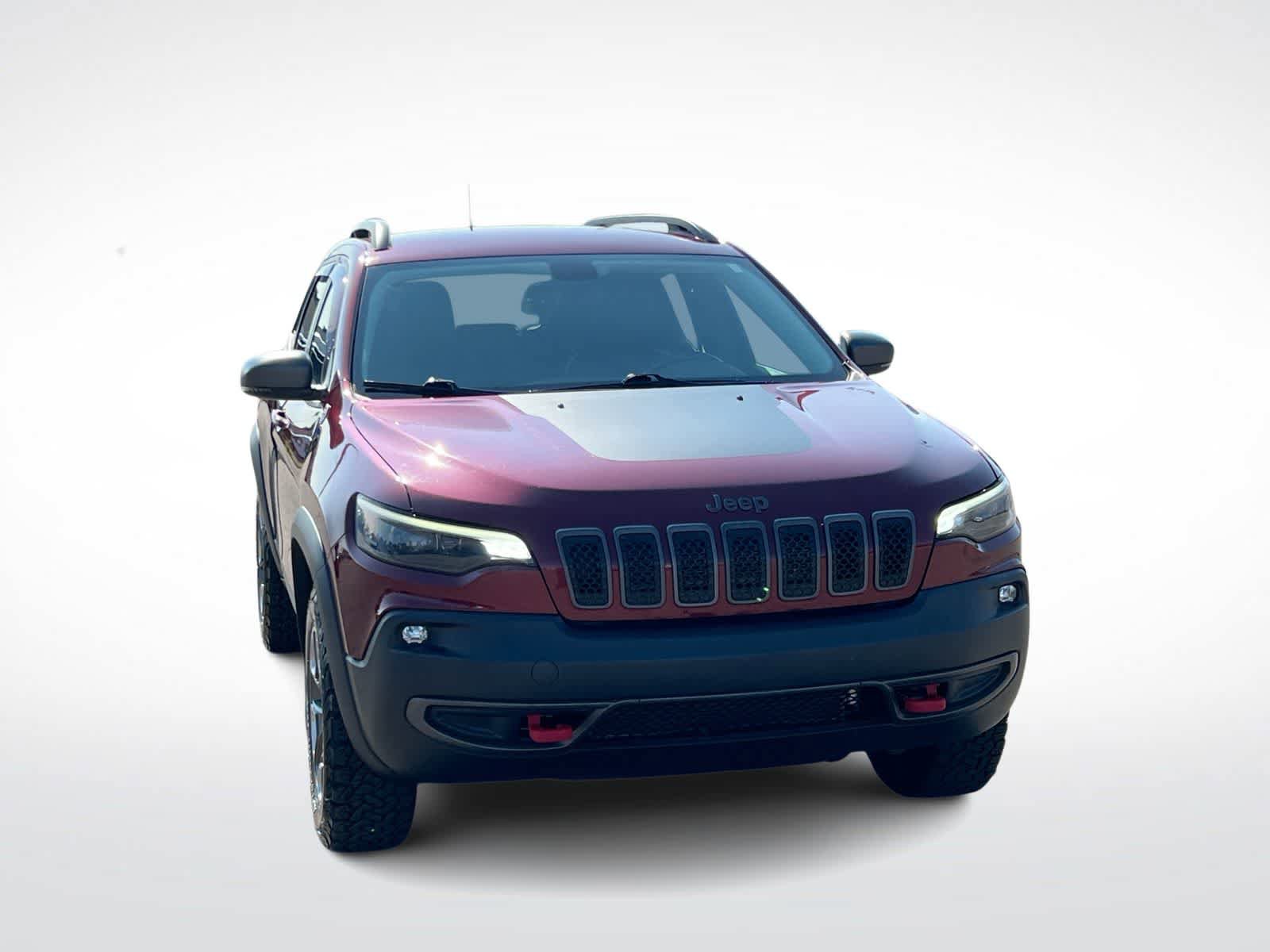Used 2019 Jeep Cherokee Trailhawk AWD/4WD image 3