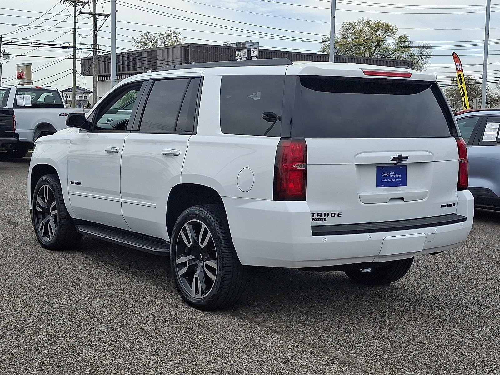 Used 2019 Chevrolet Tahoe Premier image 4