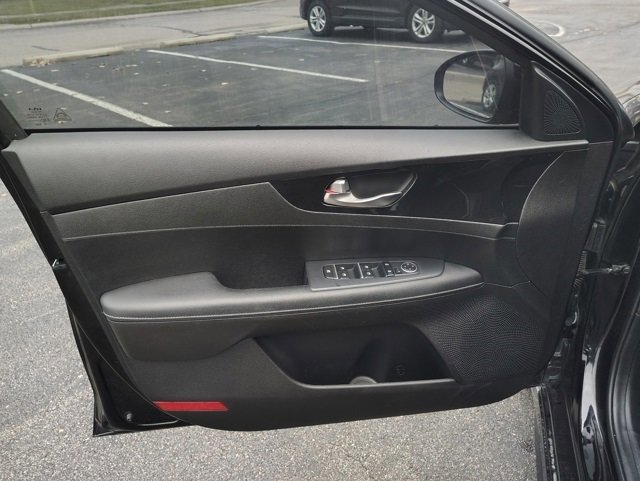 Used 2021 Kia Forte GT-Line image 11