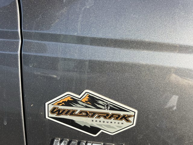 Certified 2024 Ford Bronco Wildtrak AWD/4WD image 6