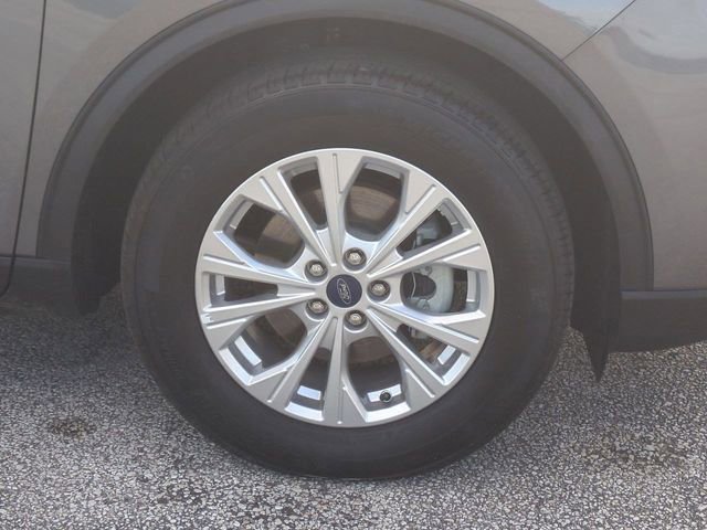 Certified 2025 Ford Escape Active FWD image 11
