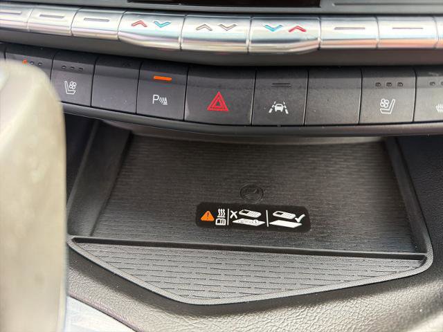 Used 2025 Cadillac CT4 Sport image 21
