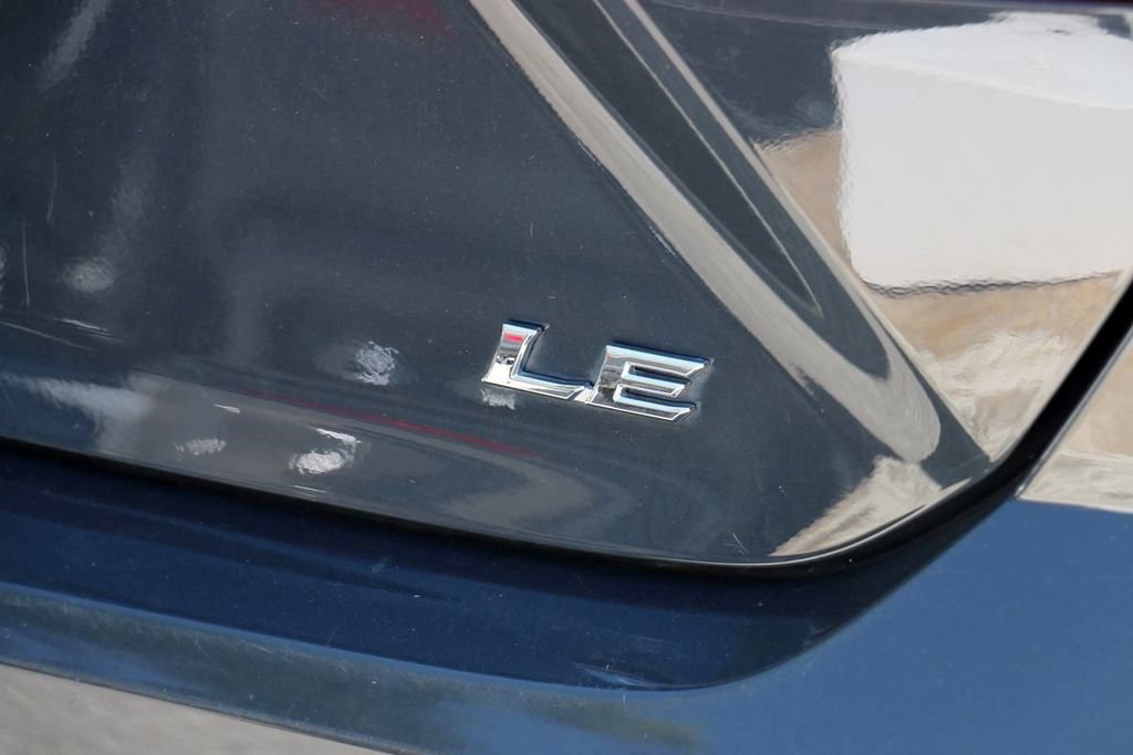 Used 2025 Toyota Camry LE FWD image 8