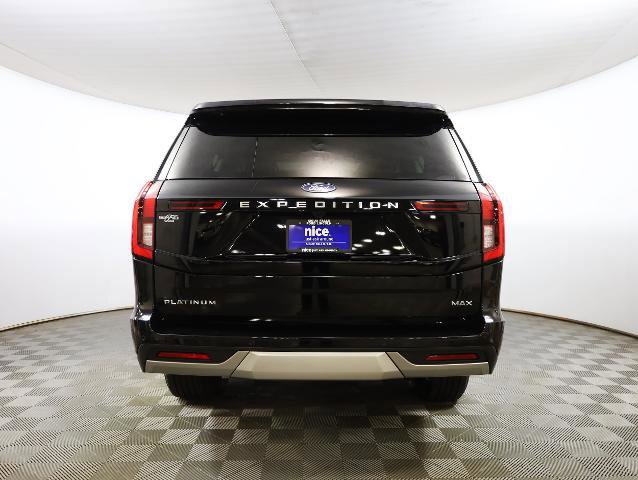 Certified 2025 Ford Expedition Max Platinum image 3