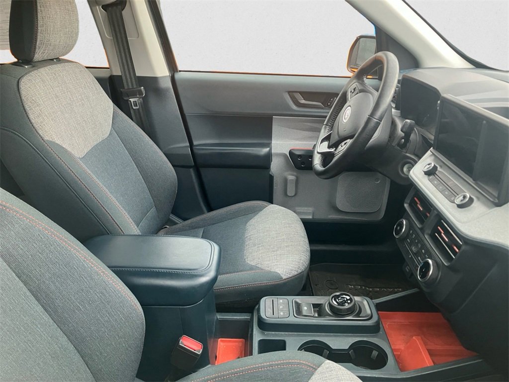 Certified 2022 Ford Maverick XLT w/ XLT Luxury Package image 10