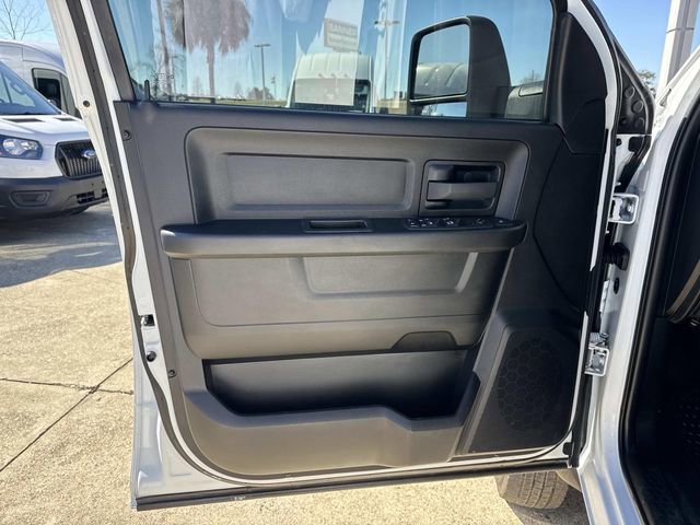 Used 2023 RAM 4500 Tradesman w/ Chrome Appearance Group image 17