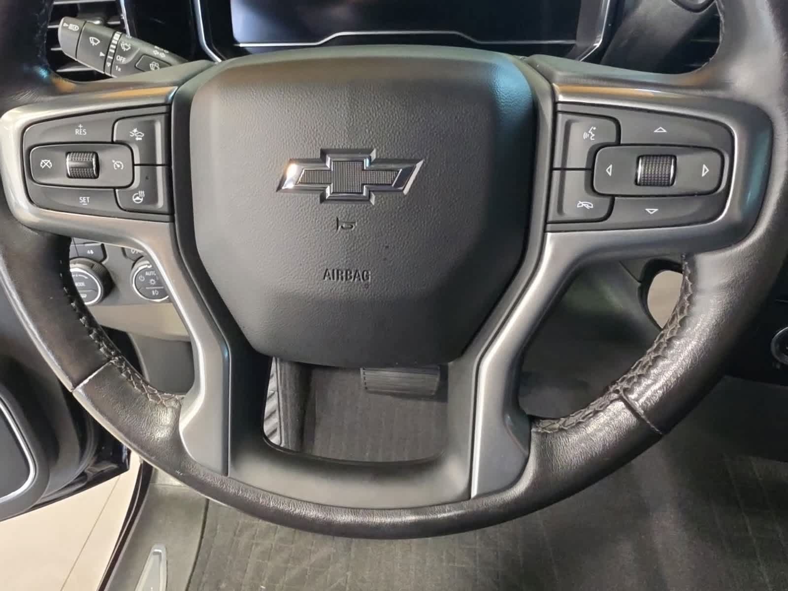 Used 2022 Chevrolet Silverado 1500 LT Trail Boss AWD/4WD image 22