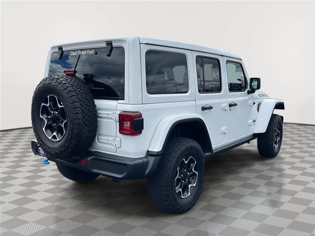 Used 2022 Jeep Wrangler Unlimited Rubicon 4xe w/ Cold Weather Group AWD/4WD image 5