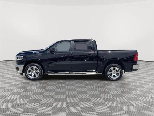Used 2025 RAM 1500 Big Horn AWD/4WD image 2