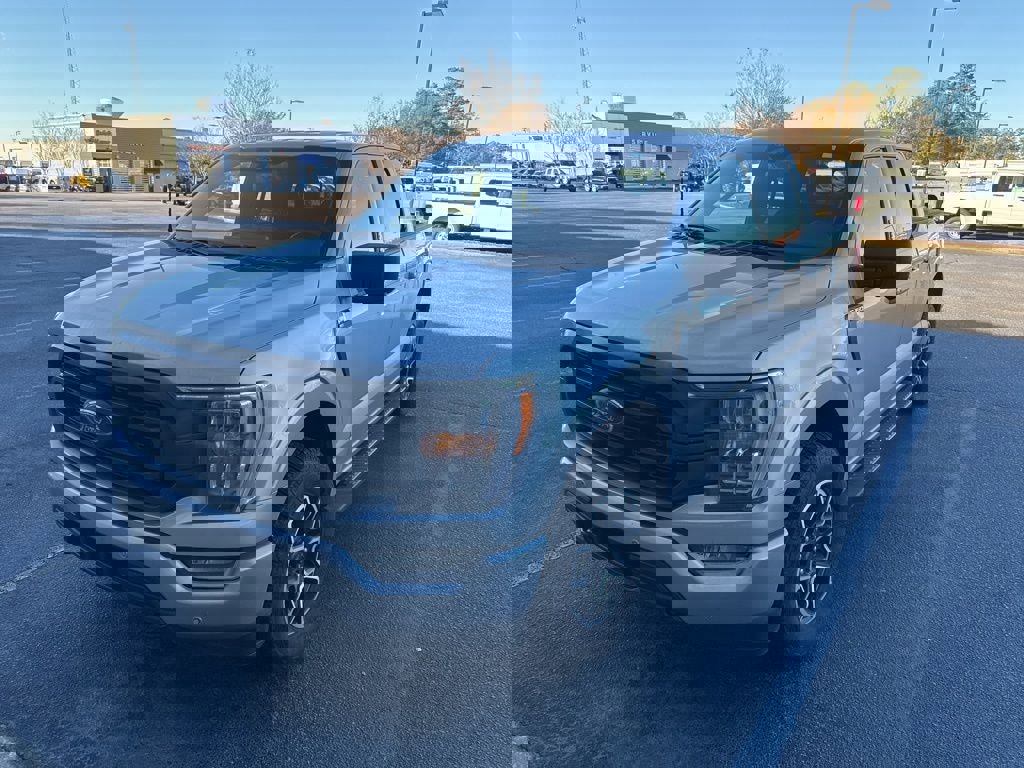 Certified 2022 Ford F150 XLT w/ Equipment Group 302A High image 16