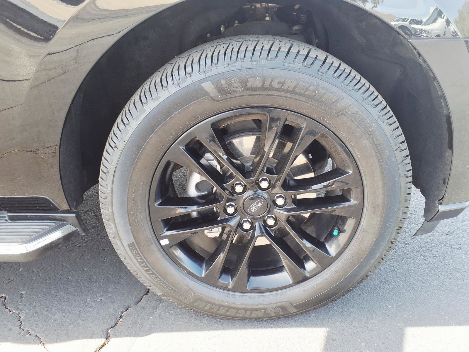 Certified 2023 Ford Expedition XLT RWD image 9