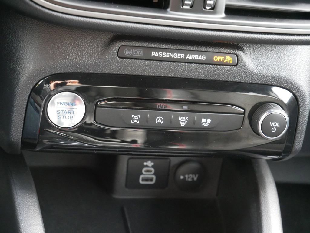 Certified 2024 Ford Escape ST-Line w/ Tech Pack #1 image 23