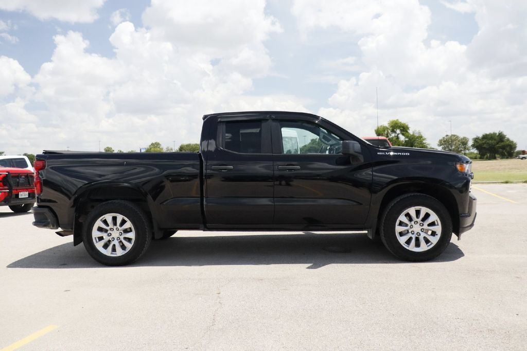 Used 2021 Chevrolet Silverado 1500 Custom AWD/4WD image 30